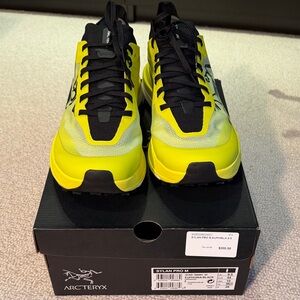 Arc'teryx Sylvan Pro M Yellow and Black Shoes. Size 9.5. New in Box